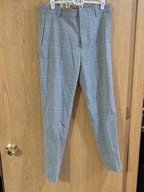 H&M Black and Gray Slim Fit Pants